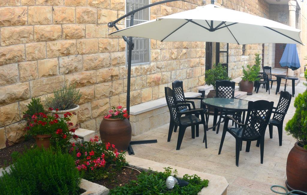 St Thomas Home'S Guesthouse - Jerusalem Exterior photo